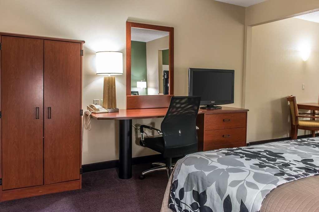 Sleep Inn & Suites Of Lancaster County Mountville Room photo